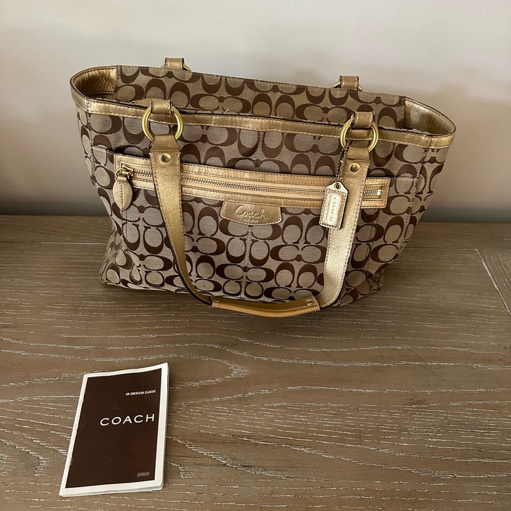 Used Coach Bag - WITH DUSTBAG